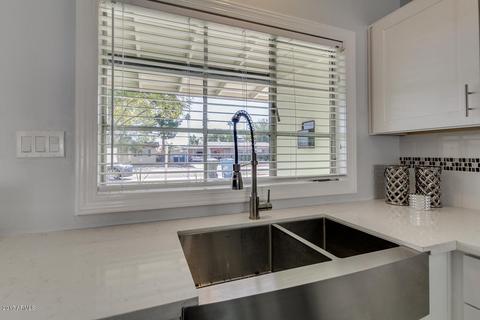 812 W Piccadilly Rd, Phoenix, AZ 85013 photo 14