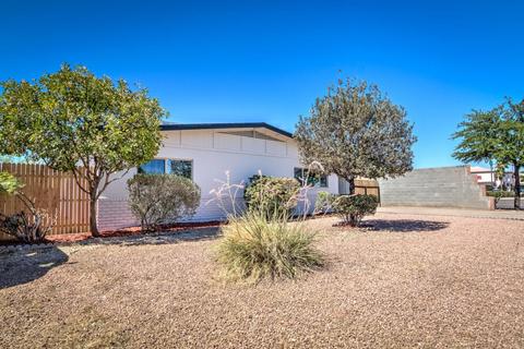 2011 E Bramble Ave, Mesa, AZ 85204 photo 2