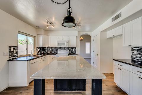 4726 E Verbena Dr, Phoenix, AZ 85044 photo 4