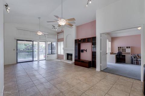 321 E Vaughn Ave, Gilbert, AZ 85234 photo 12