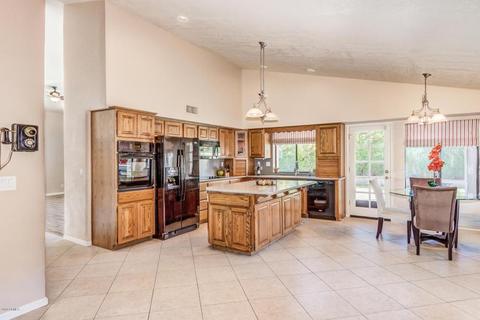 930 E Derby Dr, Tempe, AZ 85284 photo 6