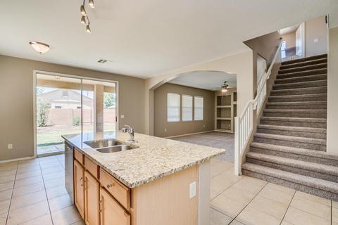 3876 E Latham Way, Gilbert, AZ 85297 photo 5