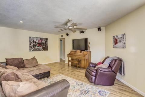 3225 E Hartford Ave, Phoenix, AZ 85032 photo 5