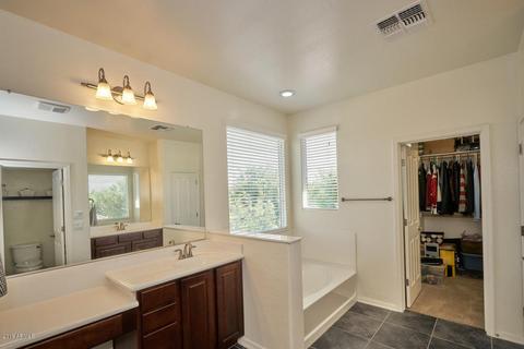 3782 E Robin Ln, Gilbert, AZ 85296 photo 7