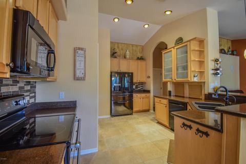 6234 E Camelot Dr, Mesa, AZ 85215 photo 5