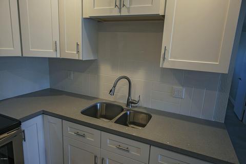 2821 E Turney Ave, Phoenix, AZ 85016 photo 8