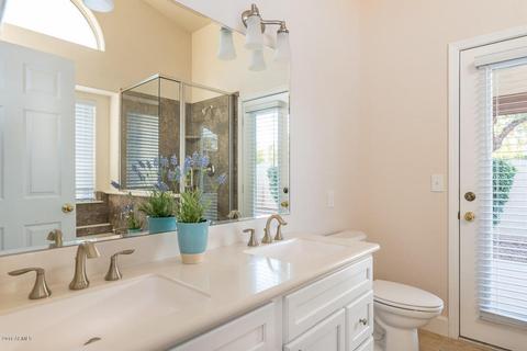 930 W Sun Coast Dr, Gilbert, AZ 85233 photo 5