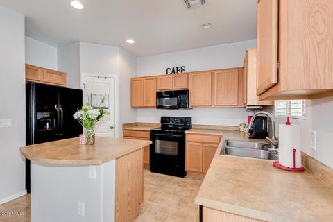 329 S Aaron --, Mesa, AZ 85208 photo 6