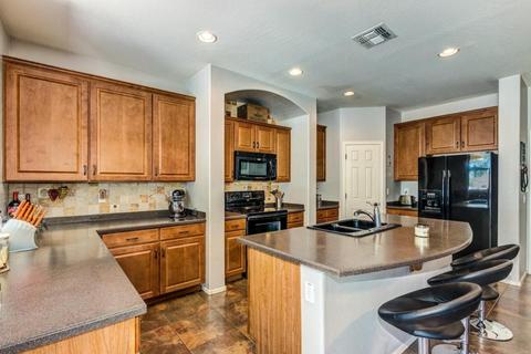 2752 E Clifton Ave, Gilbert, AZ 85295 photo 5