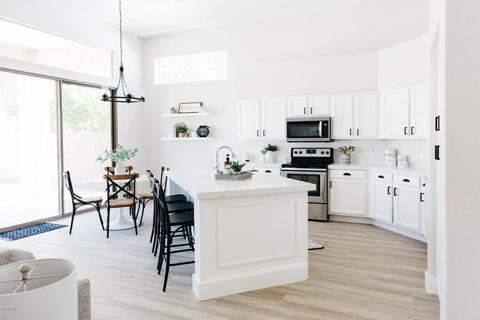 882 E Gemini Pl, Chandler, AZ 85249 photo 1