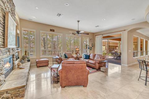 211 E Desert Wind Dr, Phoenix, AZ 85048 photo 17