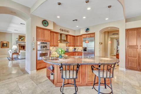211 E Desert Wind Dr, Phoenix, AZ 85048 photo 12