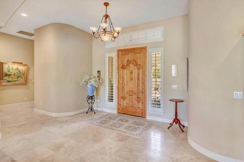 211 E Desert Wind Dr, Phoenix, AZ 85048 photo 7