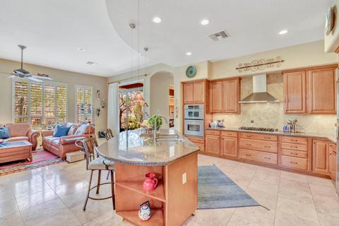 211 E Desert Wind Dr, Phoenix, AZ 85048 photo 16