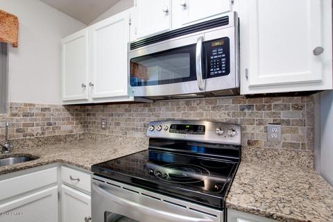 313 E Leah Ln, Gilbert, AZ 85234 photo 7