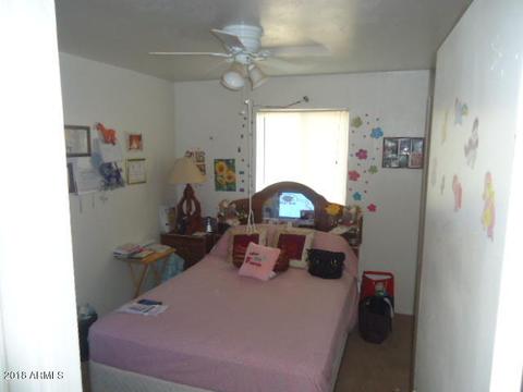 6802 W Wolf St, Phoenix, AZ 85033 photo 11