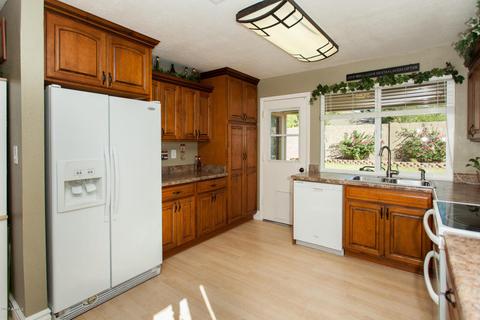 3932 W Evans Dr, Phoenix, AZ 85053 photo 4
