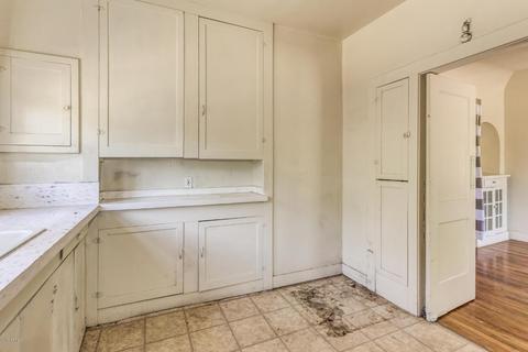 38 W Medlock Dr, Phoenix, AZ 85013 photo 10