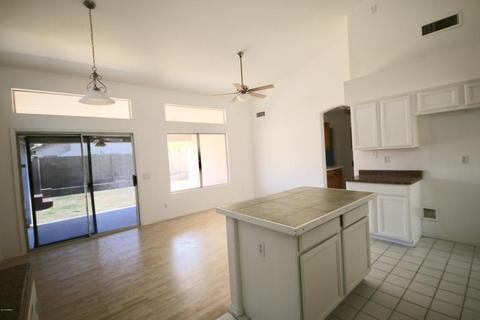 1361 E Tradewind Dr, Gilbert, AZ 85234 photo 8