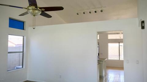 1361 E Tradewind Dr, Gilbert, AZ 85234 photo 3