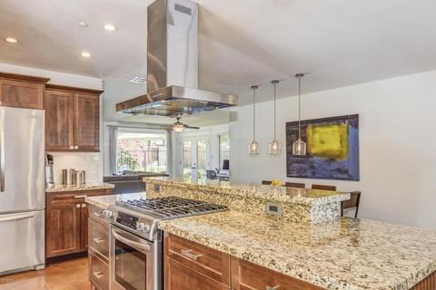 808 E Desert Park Ln, Phoenix, AZ 85020 photo 8