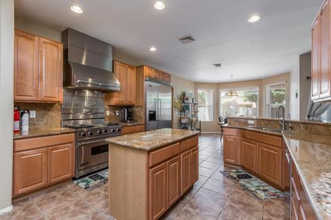 3744 E Del Rio St, Gilbert, AZ 85295 photo 9
