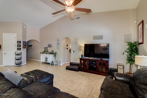 1829 S Cole Dr, Gilbert, AZ 85295 photo 8