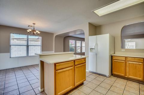 3136 S 83rd Cir, Mesa, AZ 85212 photo 7