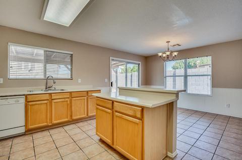 3136 S 83rd Cir, Mesa, AZ 85212 photo 8