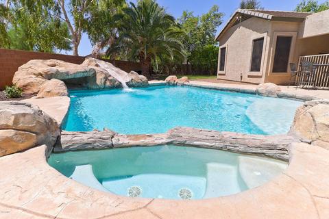 2779 S Birch St, Gilbert, AZ 85295 photo 4