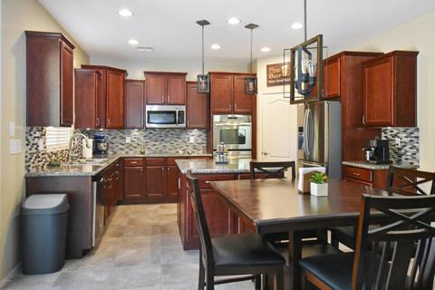 5530 W Hackamore Dr, Phoenix, AZ 85083 photo 8