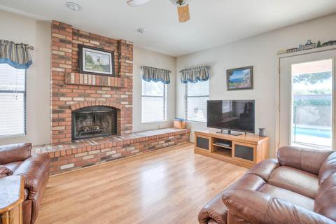 565 E Stacey Ln, Tempe, AZ 85284 photo 11