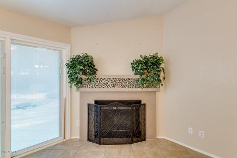 2540 E Taro Ln, Phoenix, AZ 85050 photo 16