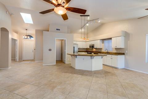 2540 E Taro Ln, Phoenix, AZ 85050 photo 21