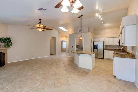 2540 E Taro Ln, Phoenix, AZ 85050 photo 19