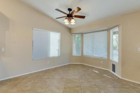 2540 E Taro Ln, Phoenix, AZ 85050 photo 32