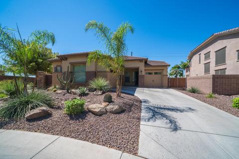 2745 E Blue Spruce Ln, Gilbert, AZ 85298 photo 1