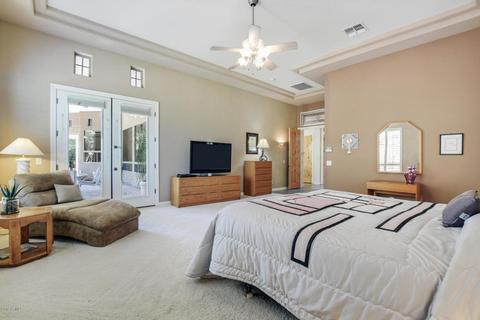 328 E Hampton Ln, Gilbert, AZ 85295 photo 18