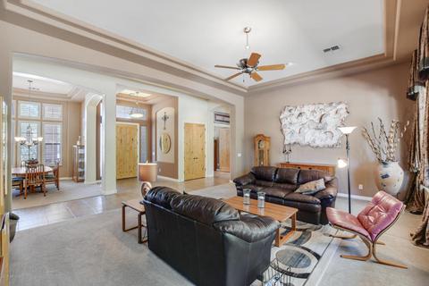 328 E Hampton Ln, Gilbert, AZ 85295 photo 7
