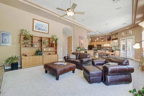 328 E Hampton Ln, Gilbert, AZ 85295 photo 12