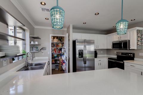 5734 S 33rd Dr, Phoenix, AZ 85041 photo 5