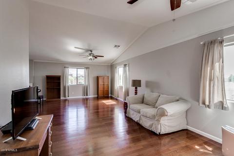 5734 S 33rd Dr, Phoenix, AZ 85041 photo 8