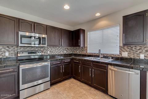 2122 E Patrick Ln, Phoenix, AZ 85024 photo 8