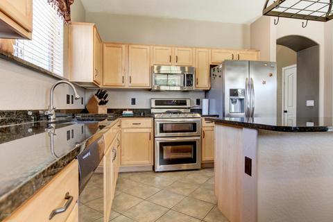 2536 S Martingale Rd, Gilbert, AZ 85295 photo 15