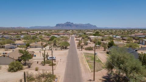 10631 E Fenimore Rd, Mesa, AZ 85207 photo 21