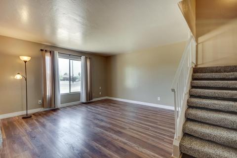3302 W Echo Ln, Phoenix, AZ 85051 photo 5