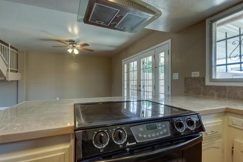 3302 W Echo Ln, Phoenix, AZ 85051 photo 11