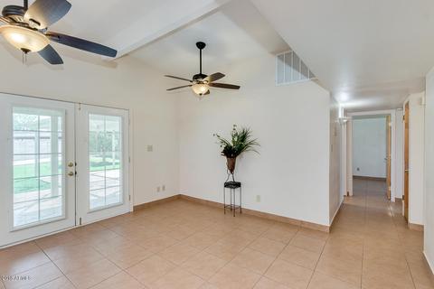 812 E Campus Dr, Tempe, AZ 85282 photo 8