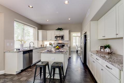 1348 E Rock Wren Rd, Phoenix, AZ 85048 photo 3