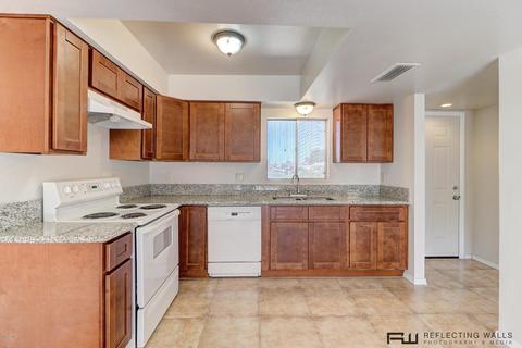 6101 W Mitchell Dr, Phoenix, AZ 85033 photo 8